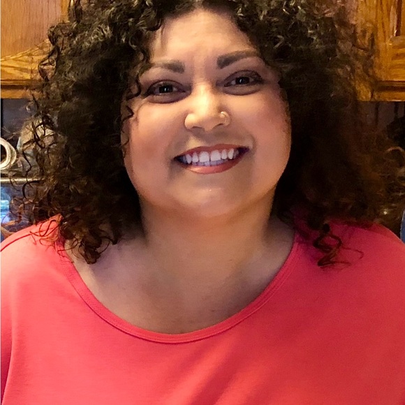 Meet your Posher, Melissa - Picture 6 of 8